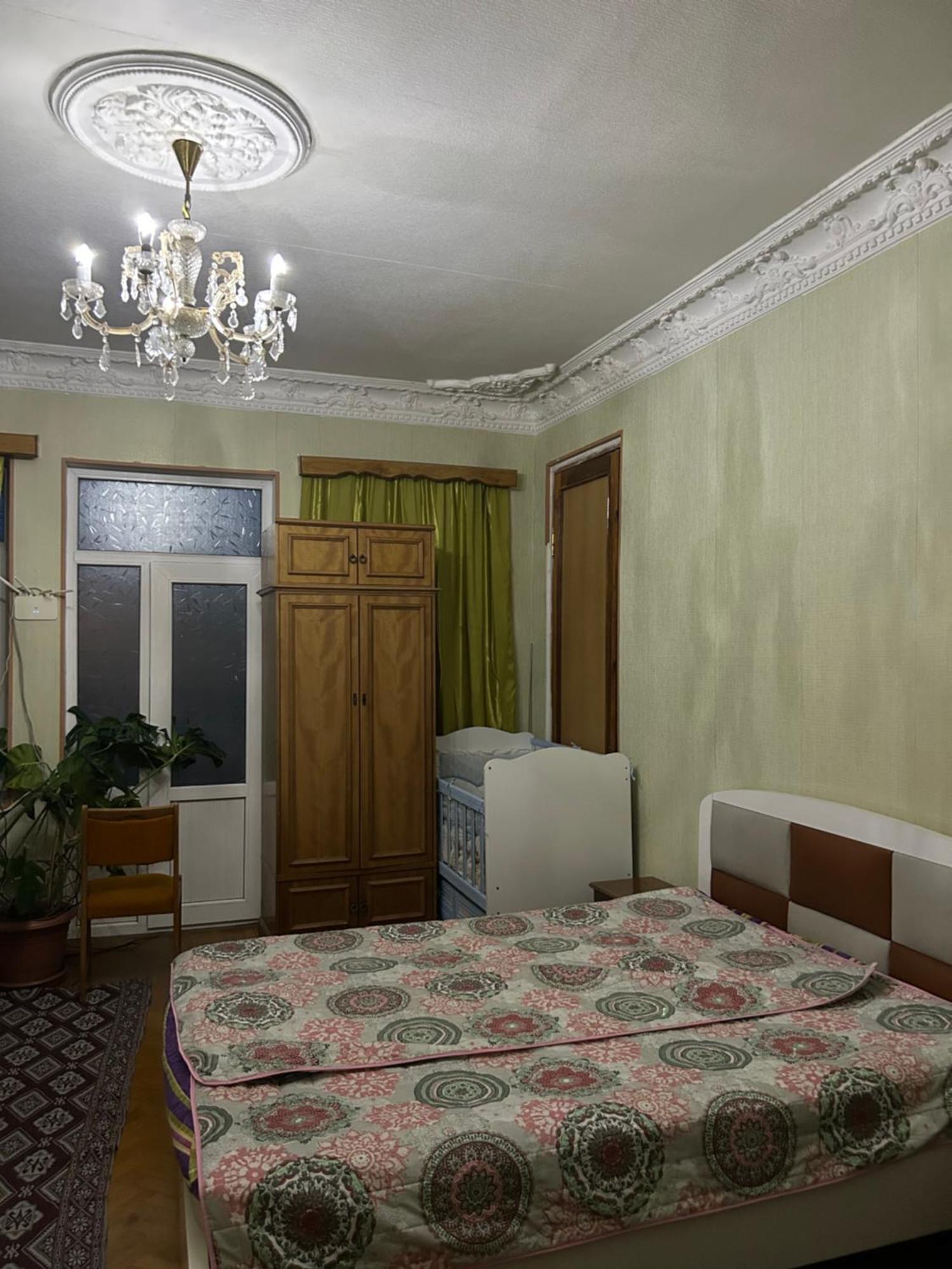 Friends House Hotel Kutaisi Ngoại thất bức ảnh